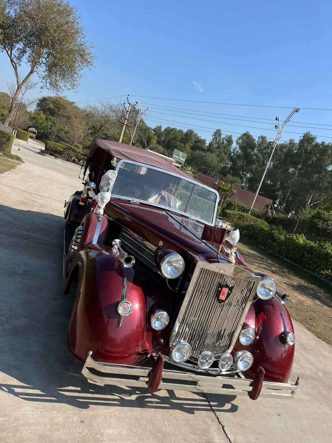 Royal Duke Vintage Phaeton modified vintage wedding car by Gappu Baggi Saharanpur