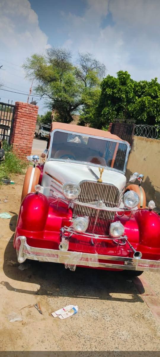 Maharaja Royal Convertible Vintage modified vintage wedding car by Gappu Baggi Saharanpur